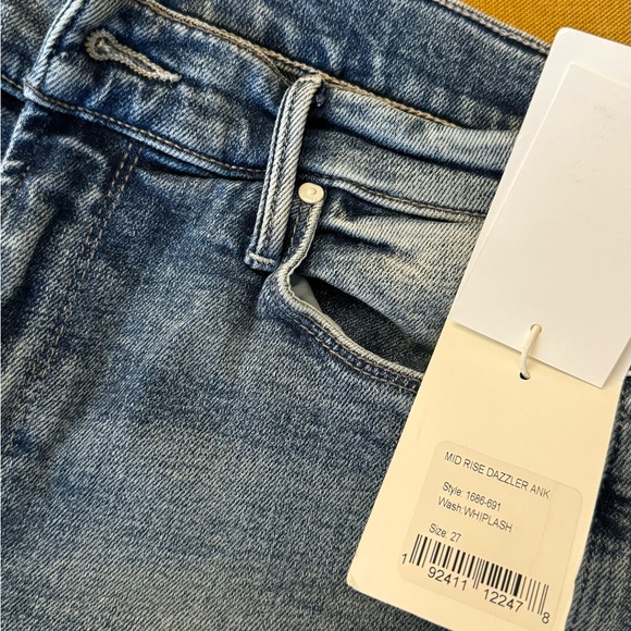 MOTHER denim jeans, The Mid Rise Dazzler Ankle, Wash: whiplash, size 27 - Picture 6 of 11